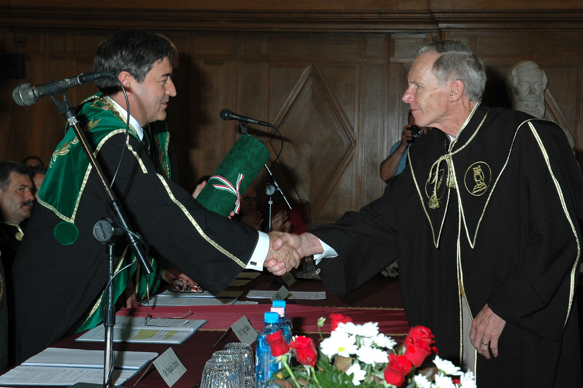 301 Hungery Doctorate 2007(385)